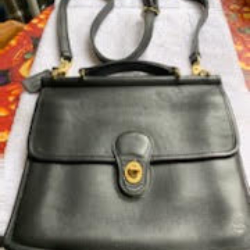 Original Vintage Coach Cross Body Bag